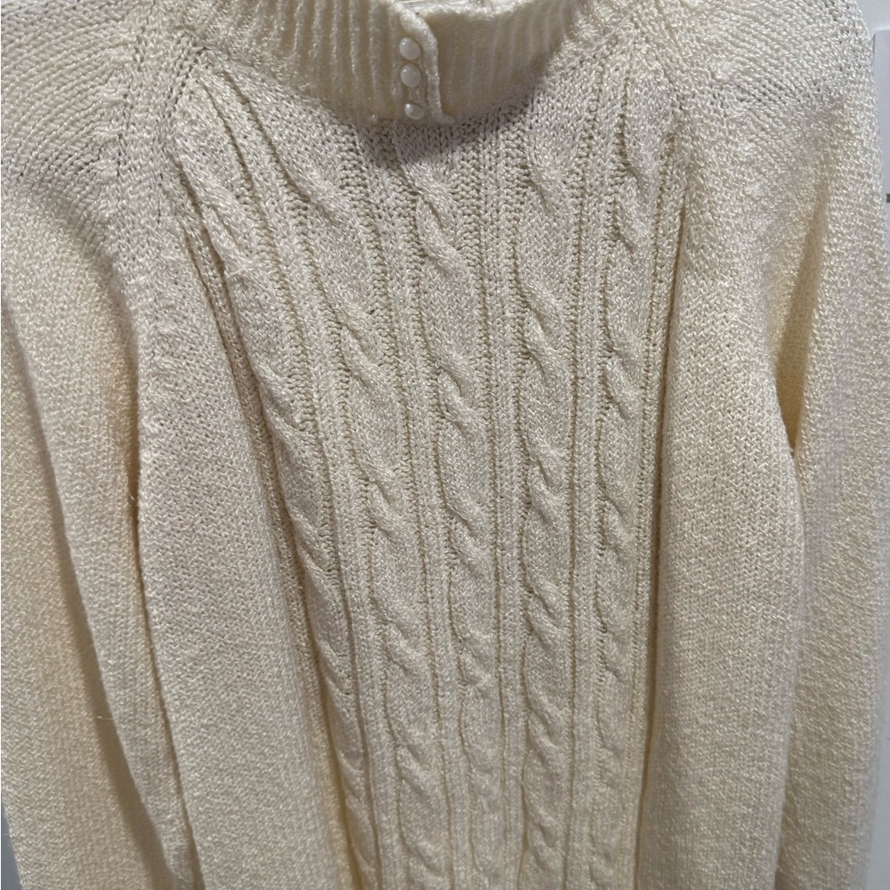 Vintage Chunky White Sweater, Erika And Co Brand#869